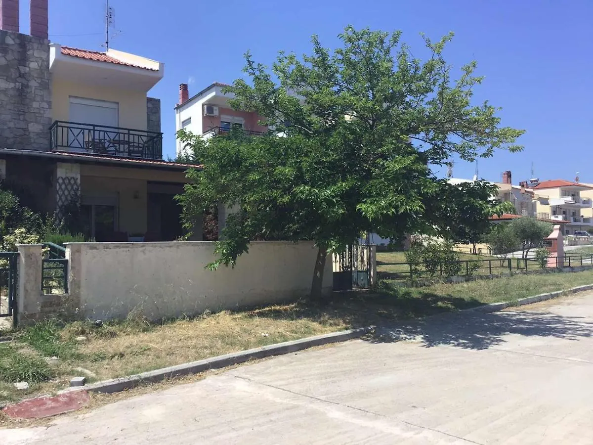 Villa Paradise Polychrono