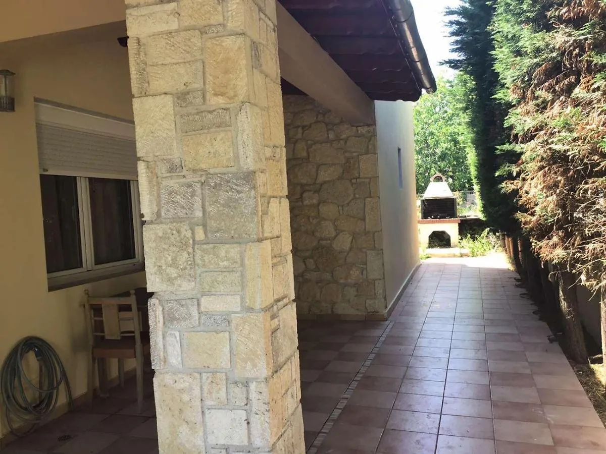 Villa Paradise Polychrono 0*,  Greece